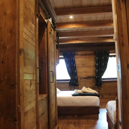 Foresch Hus D'hotes Guest house Gressoney-Saint-Jean