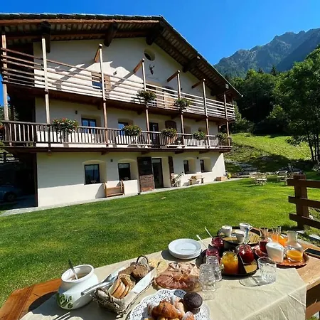 Pensión Foresch Hus D'hotes