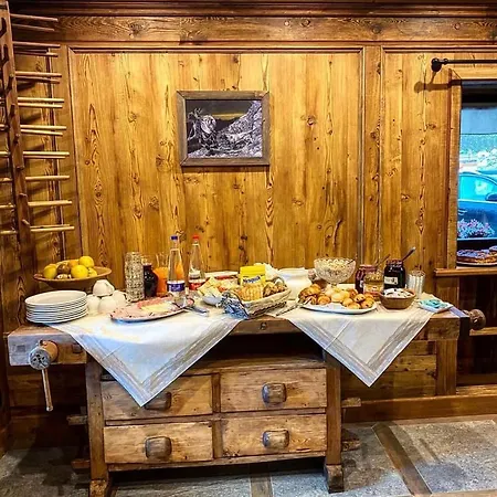 Foresch Hus D'hotes Гостевой дом 3*