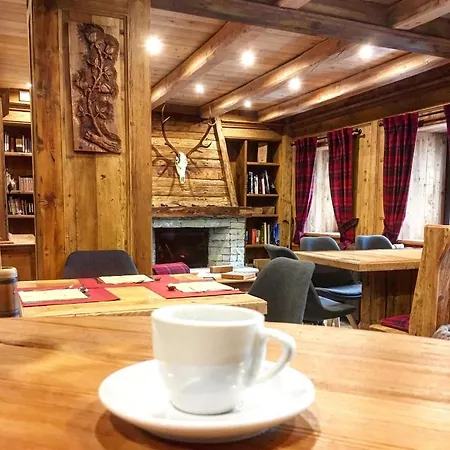 Foresch Hus D'hotes Guest house Gressoney-Saint-Jean