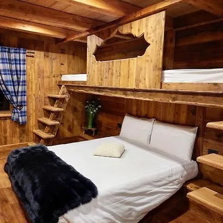 Foresch Hus D'hotes Pensión